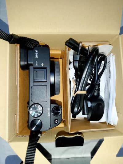 sony a6400 camera with Lenz