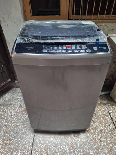 Haier HWM150-1708 15 kg capacity fully automatic.