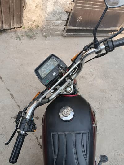 Honda Cd70 2018 model in home use no any work required price final