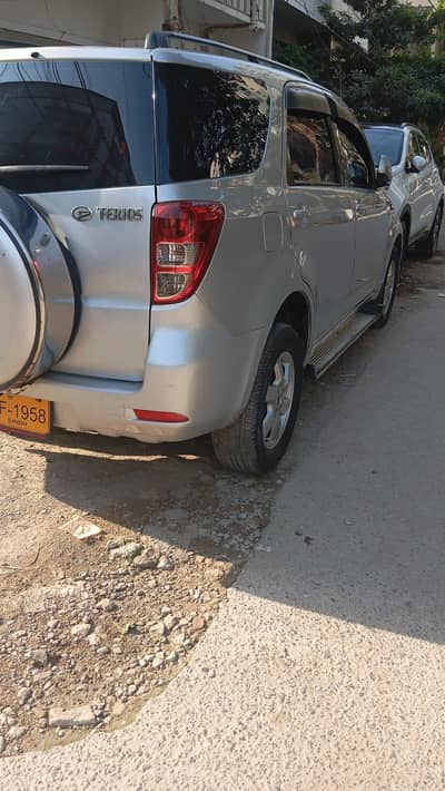 Daihatsu Terios 2010