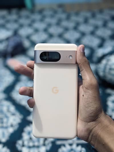 Google Pixel 8