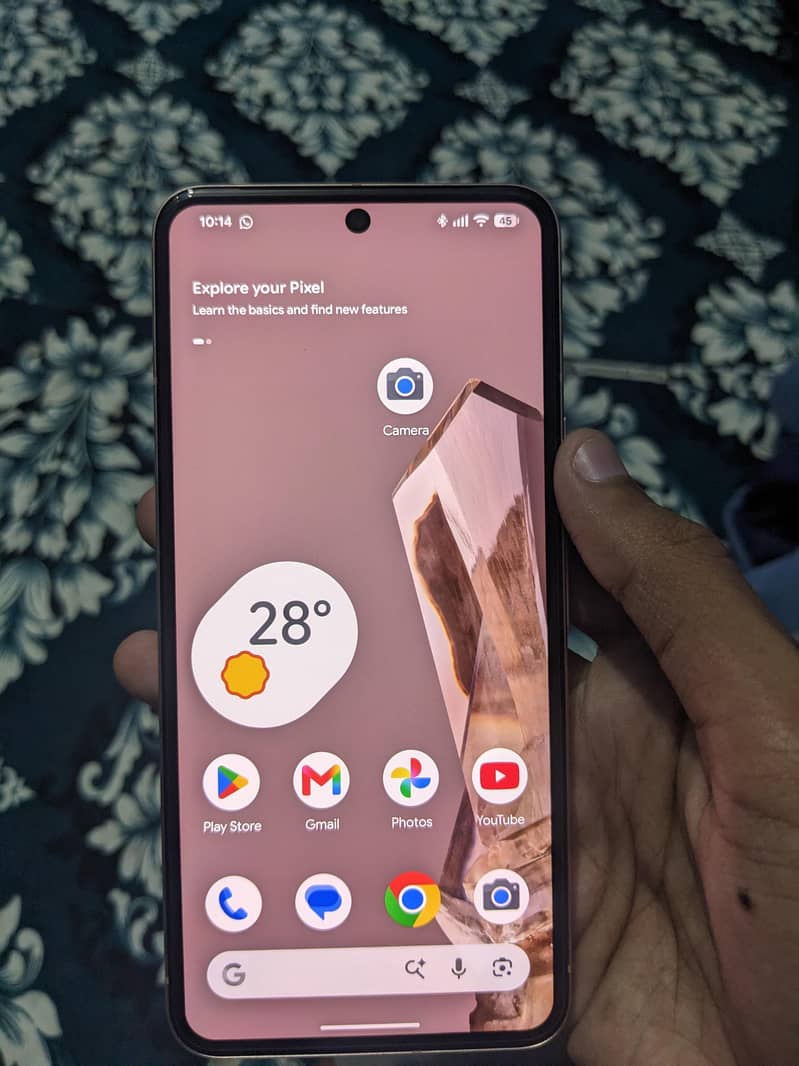 Google Pixel 8 3