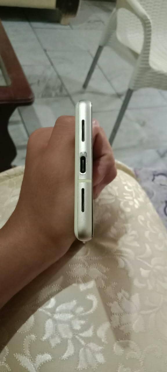 Google Pixel 7 3