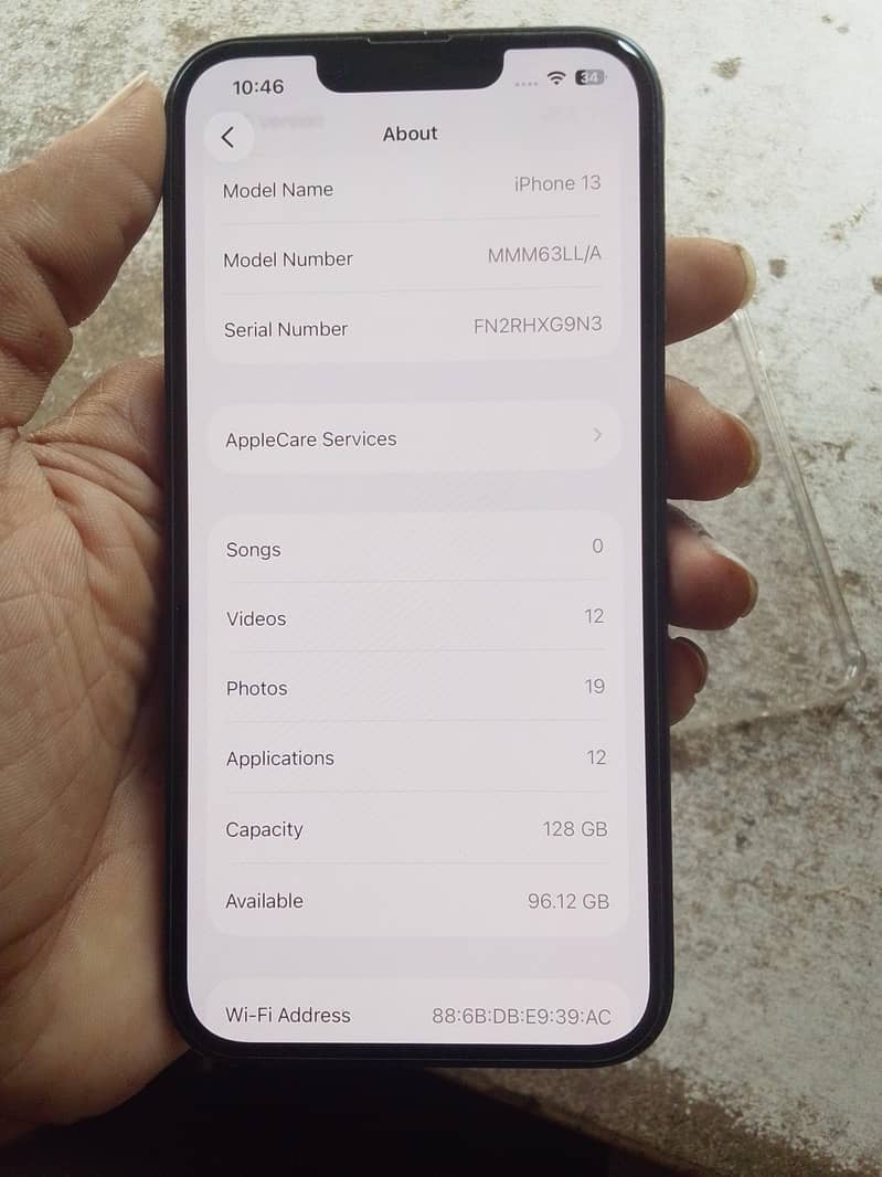 Apple iPhone 13 5