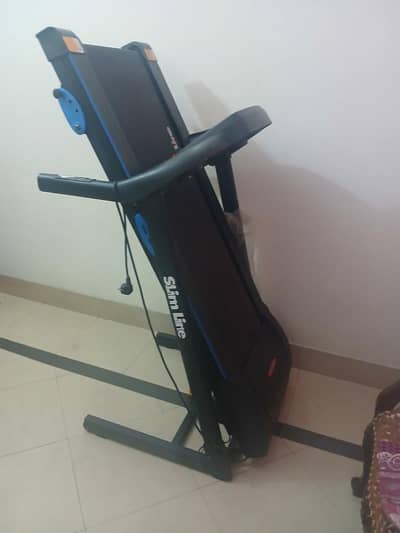Slimline treadmill SLTA-4000 Brand New Condition Auto Incline Less Use