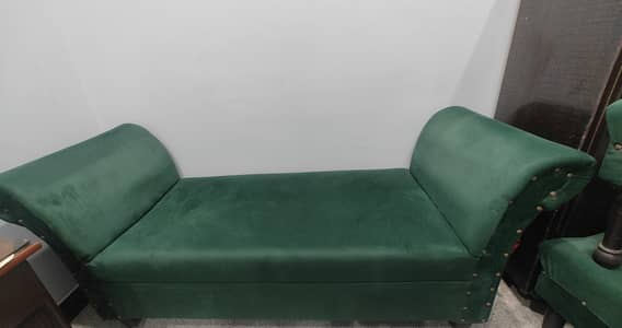 Puffy K sath 2 seats green color ma for sell