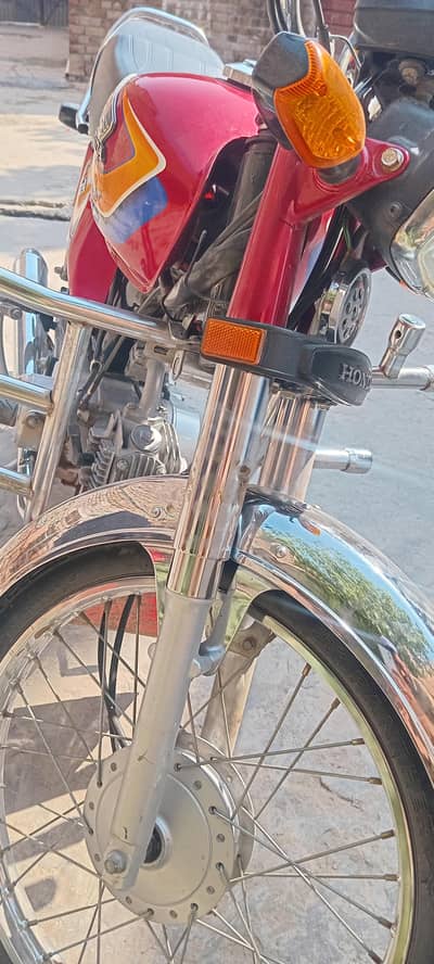 Honda 25 model for sale