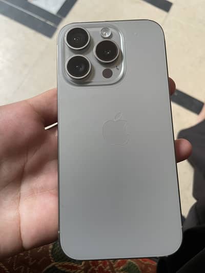 Apple iPhone 15 Pro
