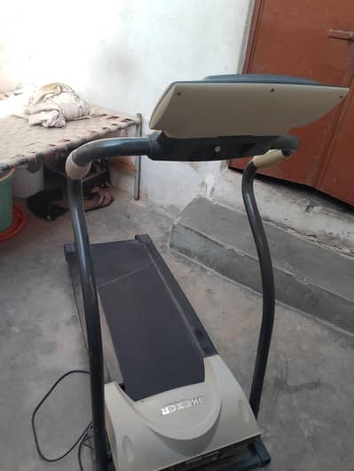 JOGGING machine/ Treadmill for Sale