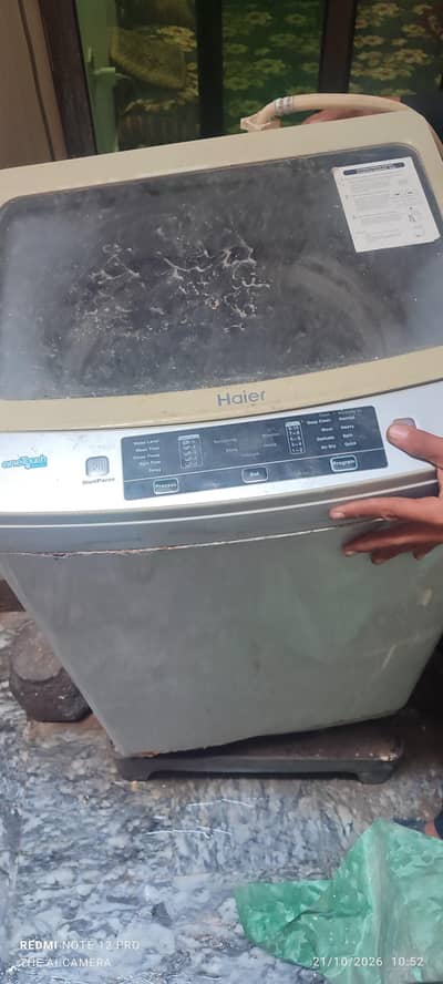 used gearbox damage and body damage Haier automatic washing machi