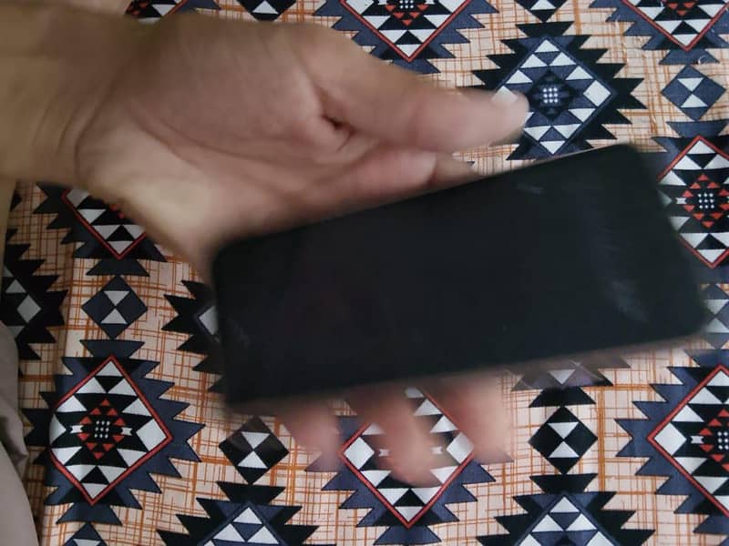 Google Pixel 8 4