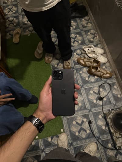 Apple iPhone 15