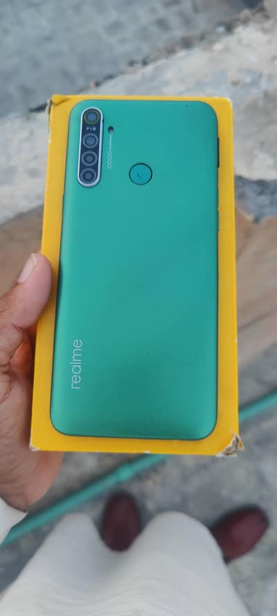Realme 5i