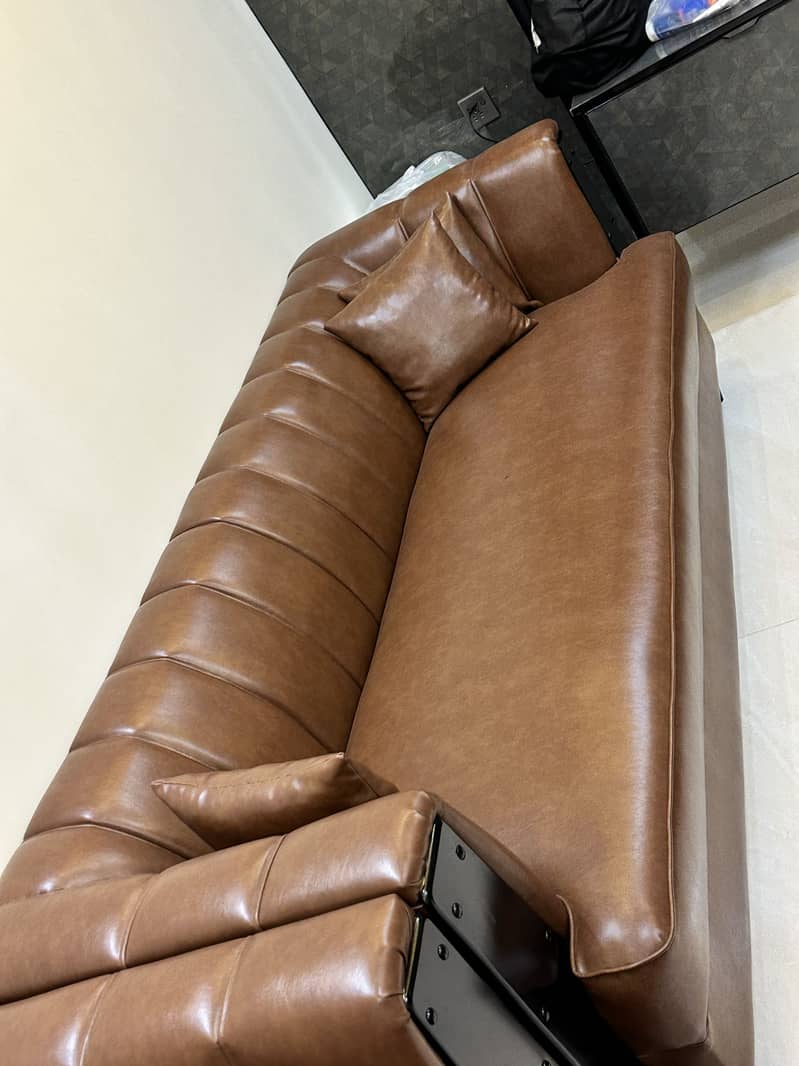 Leather sofa set 0
