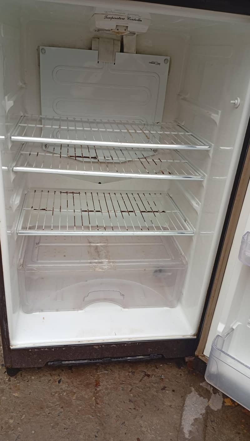 Dawlance Fridge 1