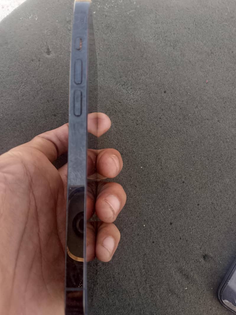 Apple iPhone 14 Pro 7