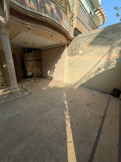 Prime Location 10 Marla Spacious Lower Portion Available In Shah Rukn-E-Alam Colony - Block H For Rent