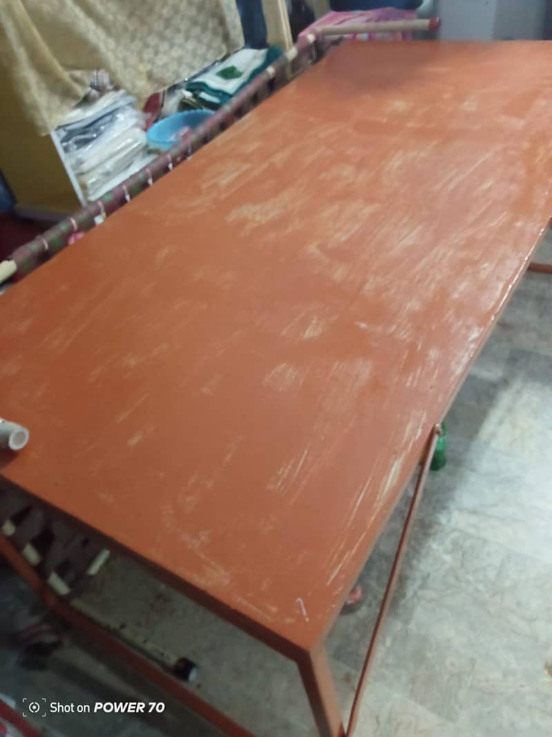 metal table 3'×6' 0