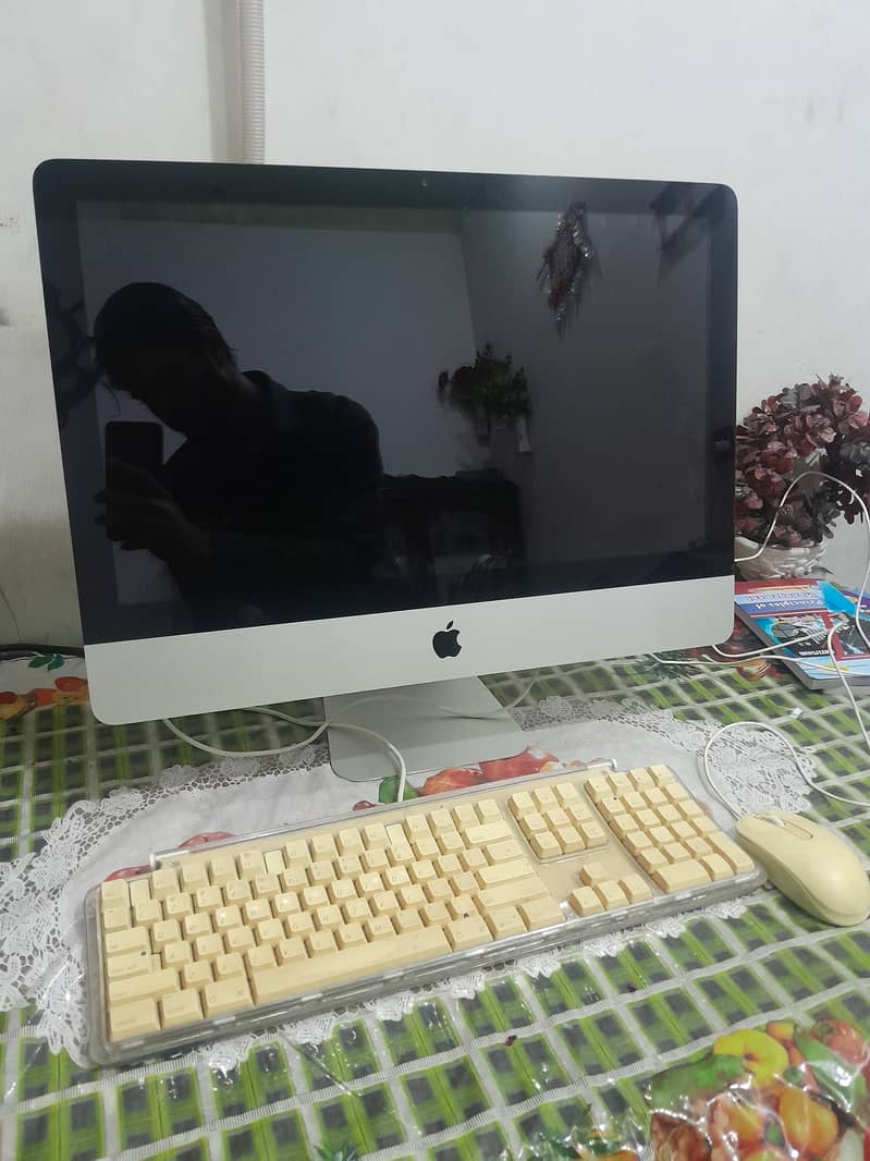 imac 2011 model intel core i5 128gbssd 8gb ram 0