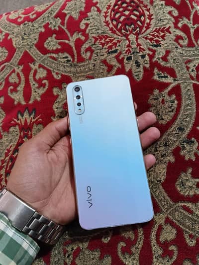 Vivo S1