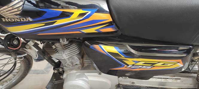totally genuine  Red  orginal after purchase Black Honda company