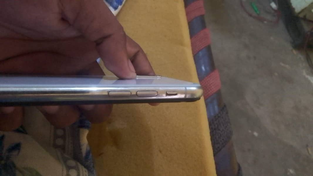 Apple iPhone XS 2