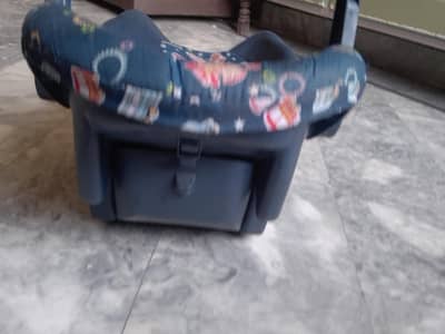 Jumbo baby cot