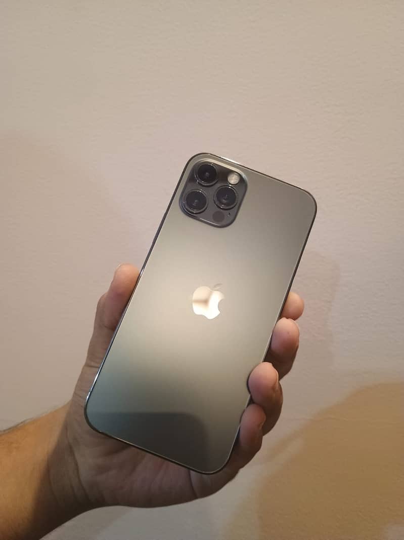 Apple iPhone 12 Pro 6