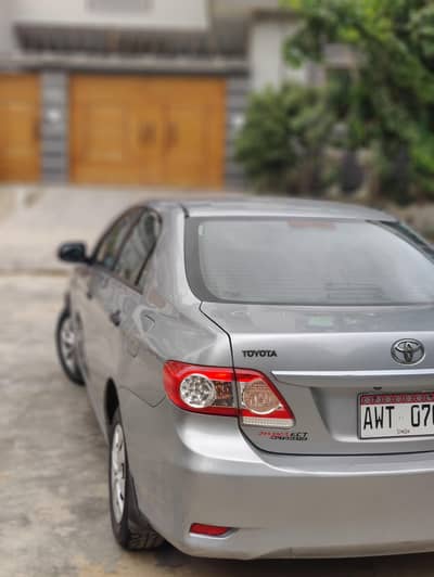 Toyota Corolla 2012 GLi 1.6 automatic