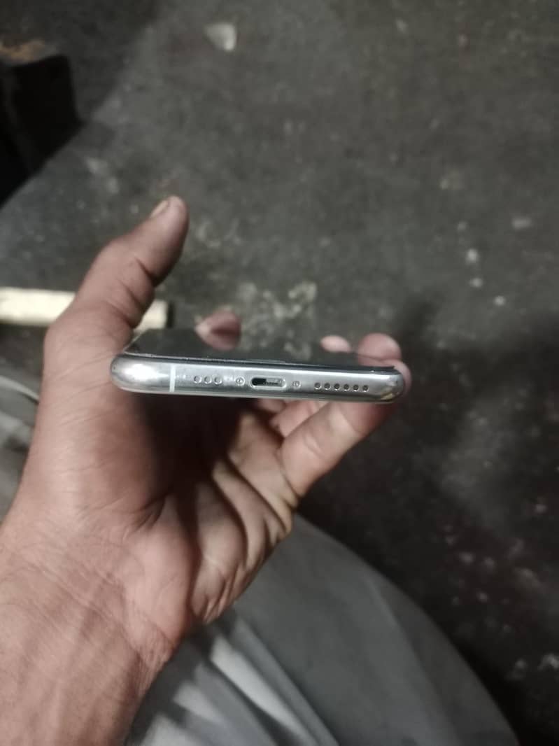 iPhone 11pro 6