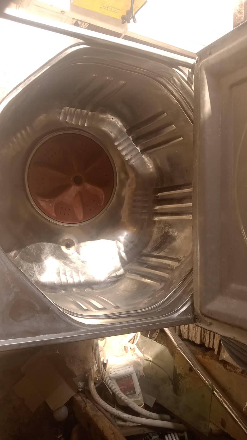 Washing Machine 1