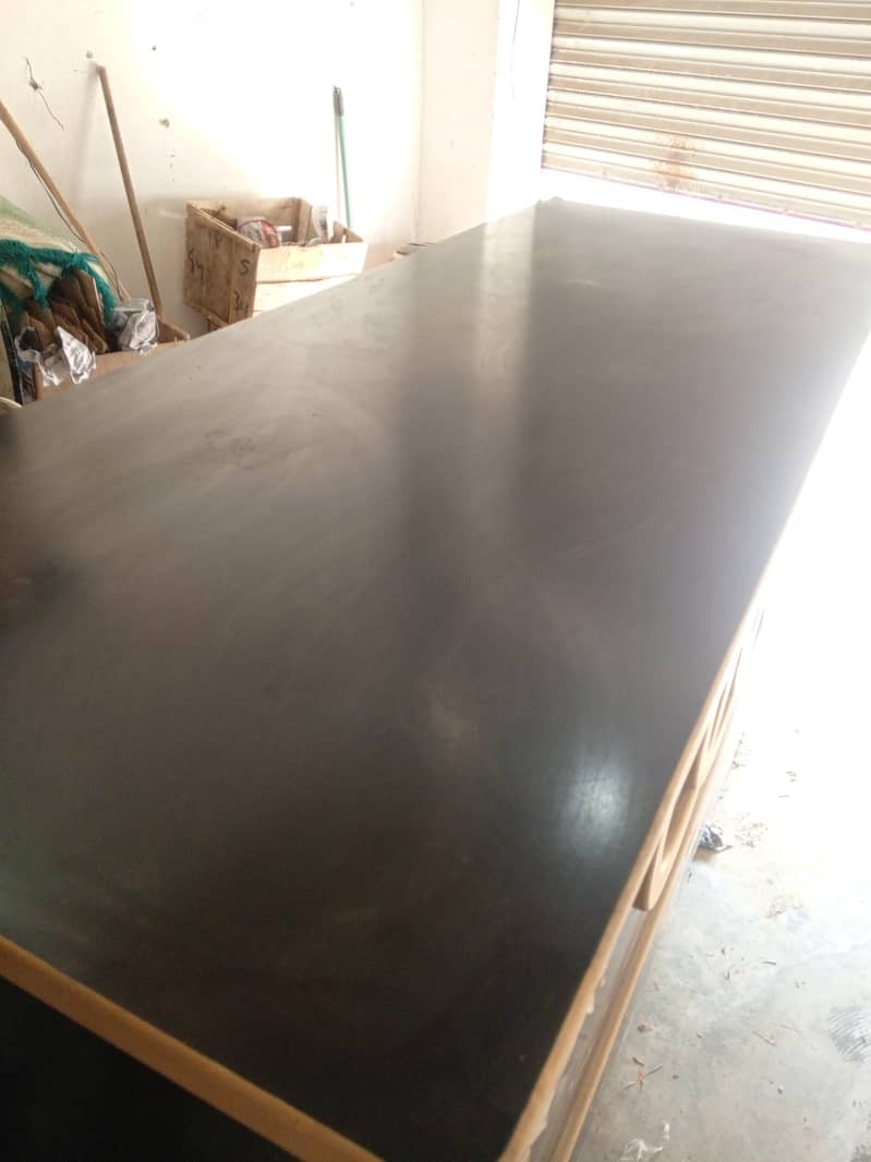 Ofice table 2