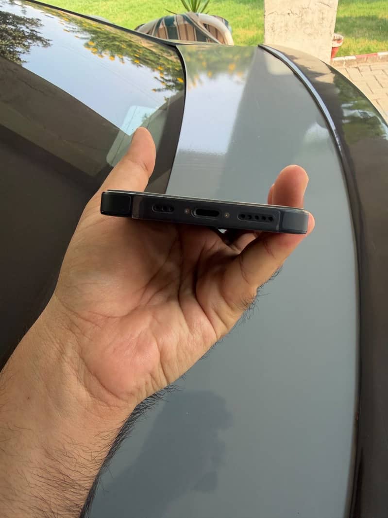 Apple iPhone 14 5