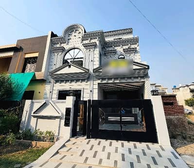 Centrally Located House For sale In Park View City - Tulip Overseas Available