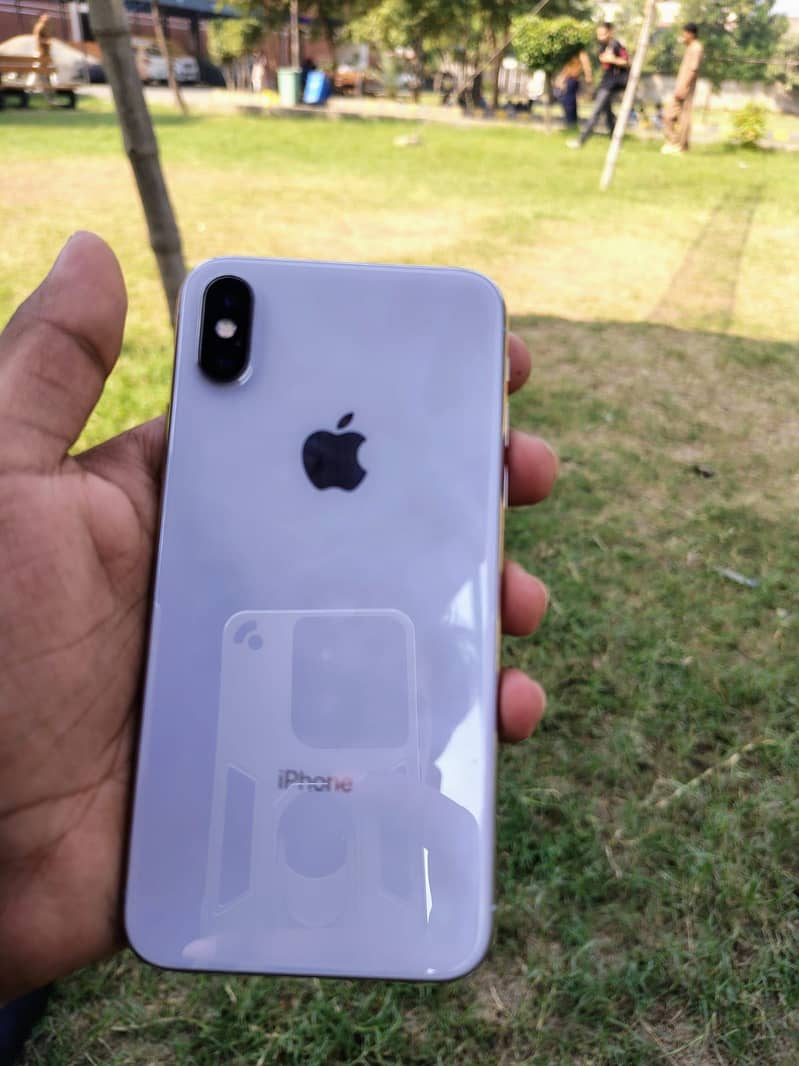 Apple iPhone X 0