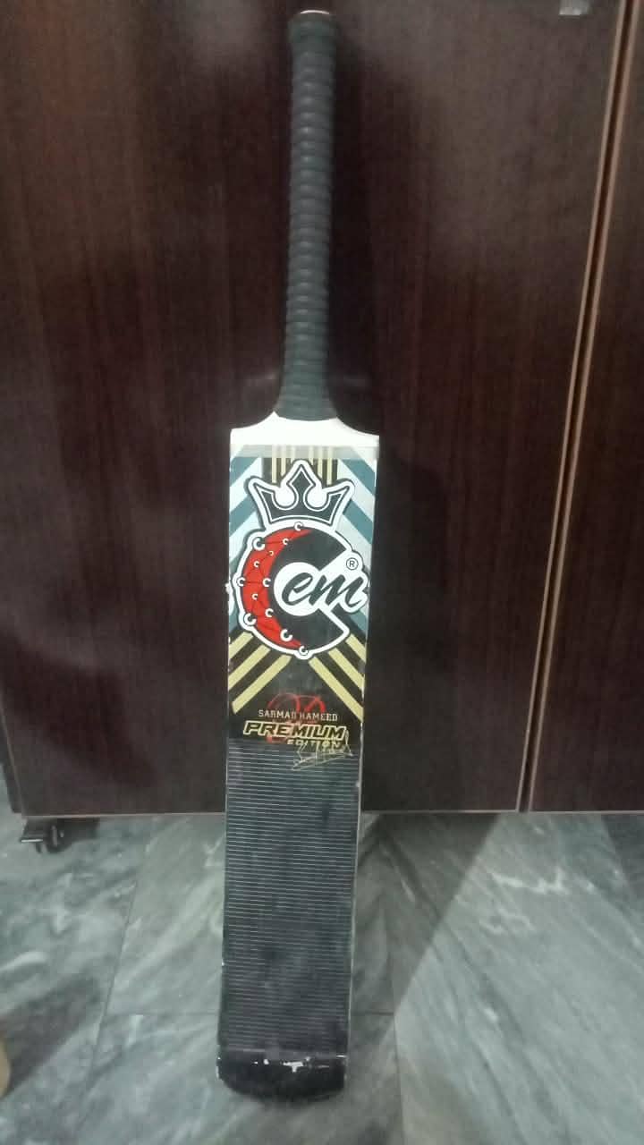 Cricem bat 4