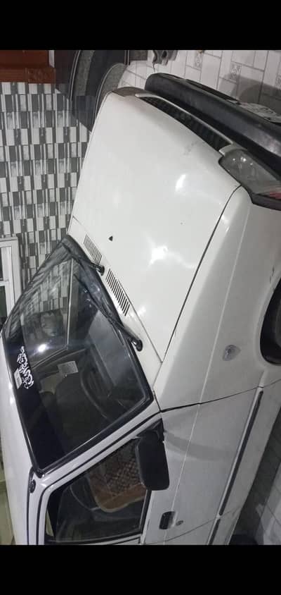 Suzuki Mehran VXR 2010