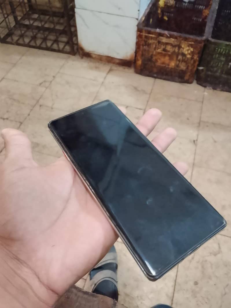 Tecno CAMON 40 Pro 2