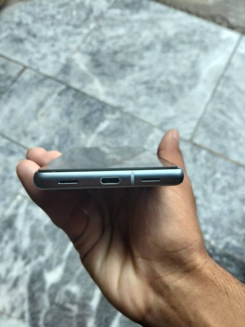 Google Pixel 7a 1