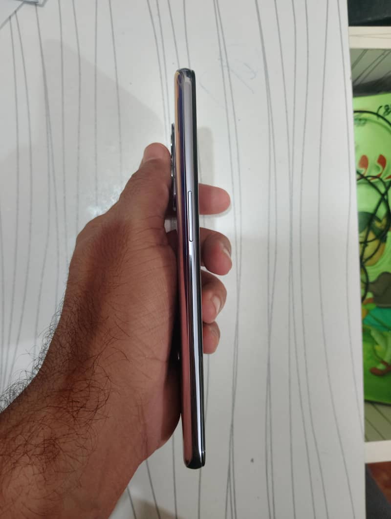 One Plus 9 4