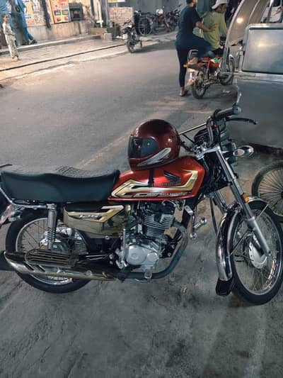 Honda CG 125S Gold Edition 2026 – Low KM | Gold Accents | Buy & Driv