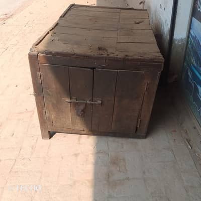 wood box