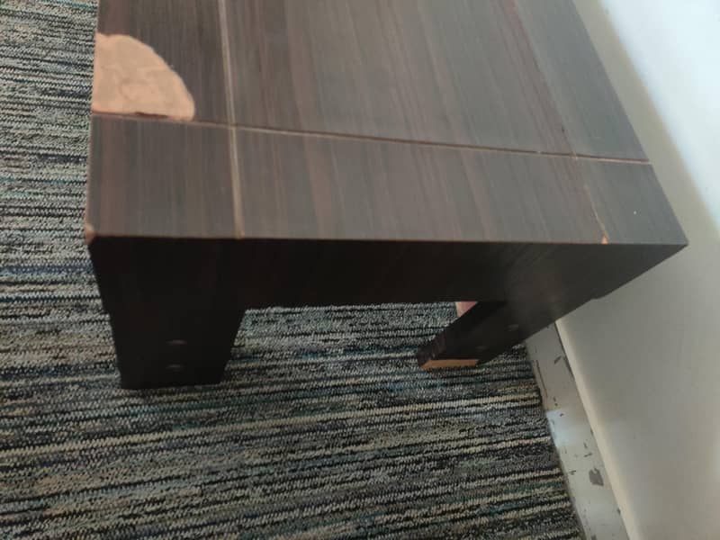 selling Centre table 3