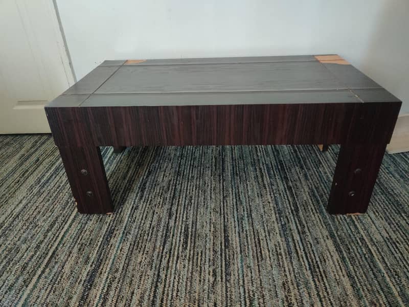 selling Centre table 4