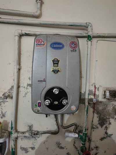 Canon 6 liter Instant geyser Lpg @ Soi Gas