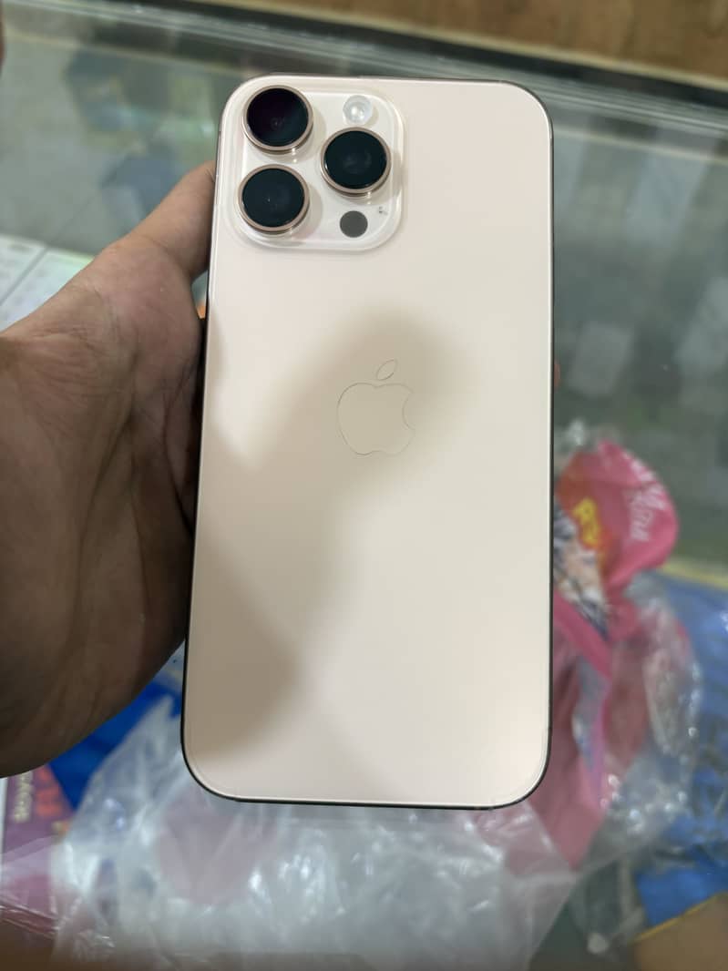 Apple iphone 16 pro max 256gbJv Desert titanium-10/10 Condition-x 0