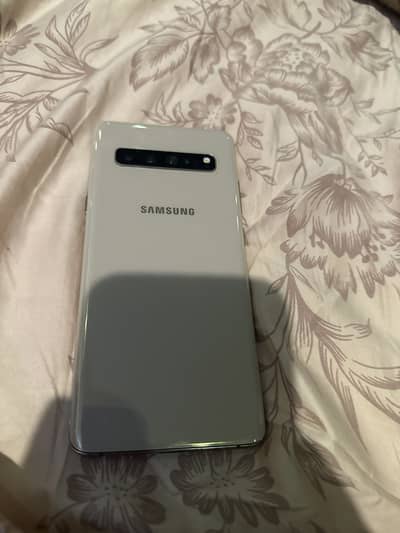 Samsung Mobile S10 Plus