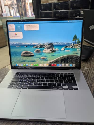 MacBook Pro 2019 16 Inch Core i7 16GB RAM 500GB SSD 4GB AMD GPU