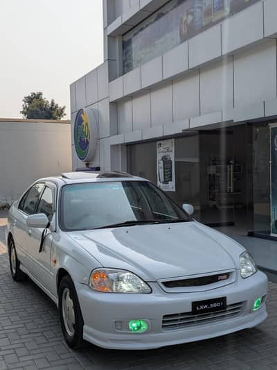 Honda Civic Oriel 2001