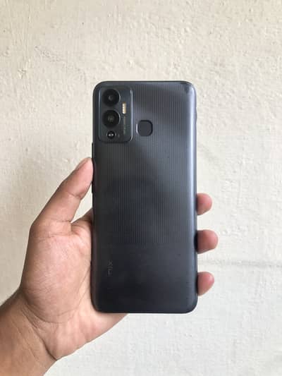Infinix Hot 12 Play